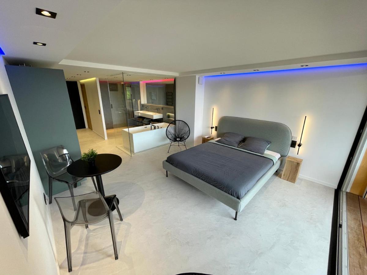 Appartement Neuf Climatise - Vue Mer Saint-Tropez - 50M Plage Et Port - Piscine Gassin Bagian luar foto