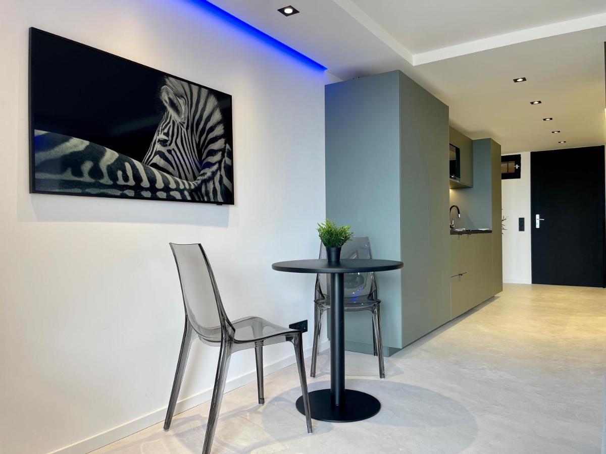 Appartement Neuf Climatise - Vue Mer Saint-Tropez - 50M Plage Et Port - Piscine Gassin Bagian luar foto